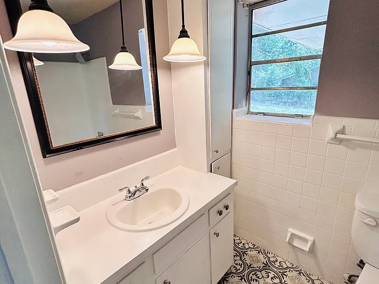 1764 Southhaven Cir — Photo 19