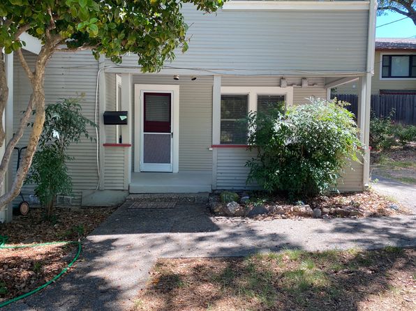 155 Tennis Way