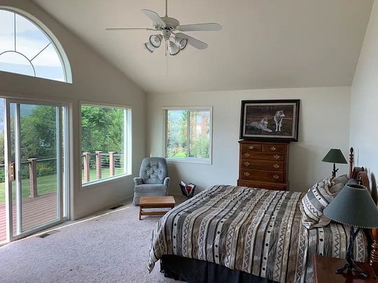 27096 Old Hwy #93 — Photo 24