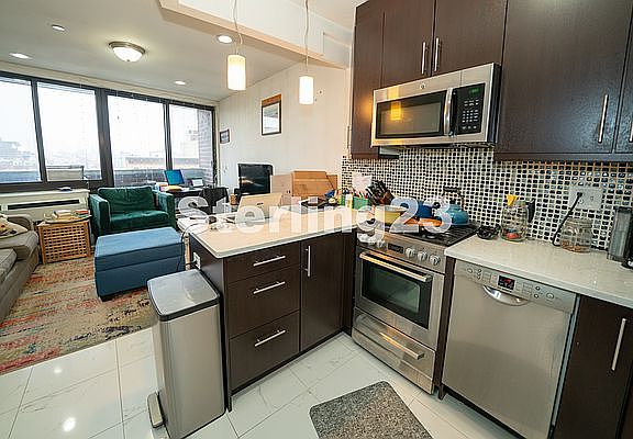 2nd image of 22-07 Astoria Blvd S #5F
