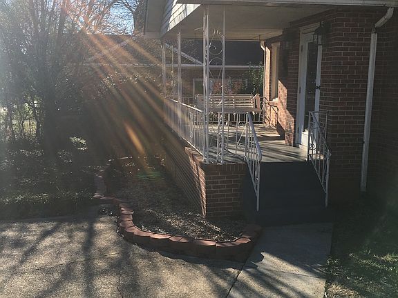 Front porch with swing