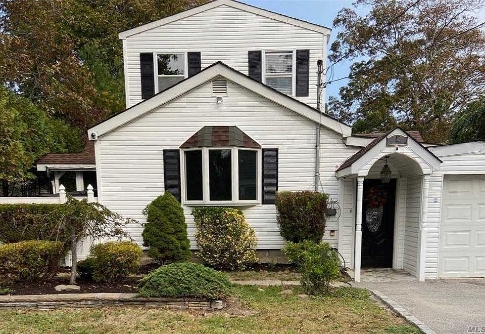 1st image of 19 Doris Dr