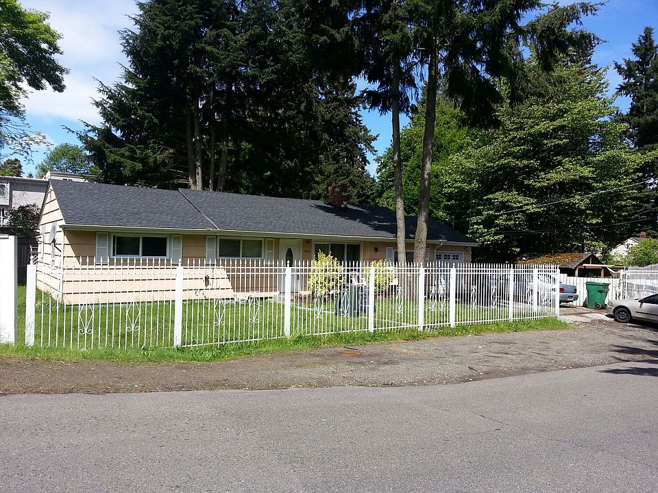 1056 Ne 125th