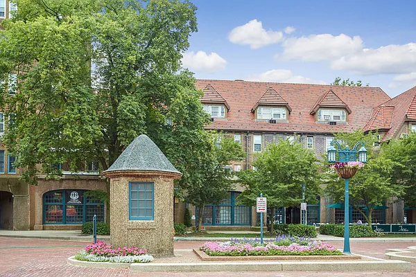 Sold by Halstead Real Estate | media 30