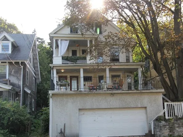 424-426 Greenwood Pl, Syracuse, NY 13210