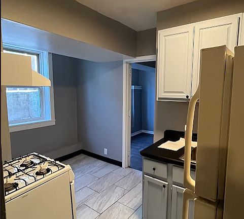 3rd image of 2709 Blaisdell Ave #11471401