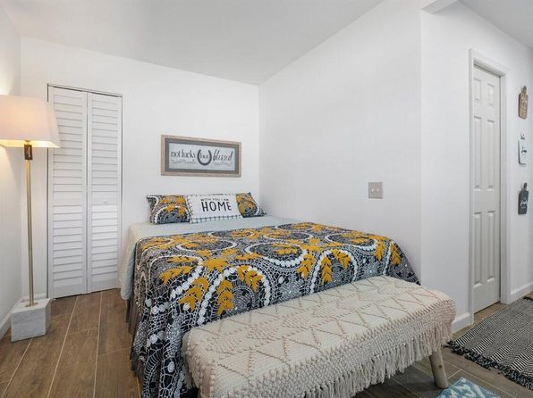 1401 Mystic Ct