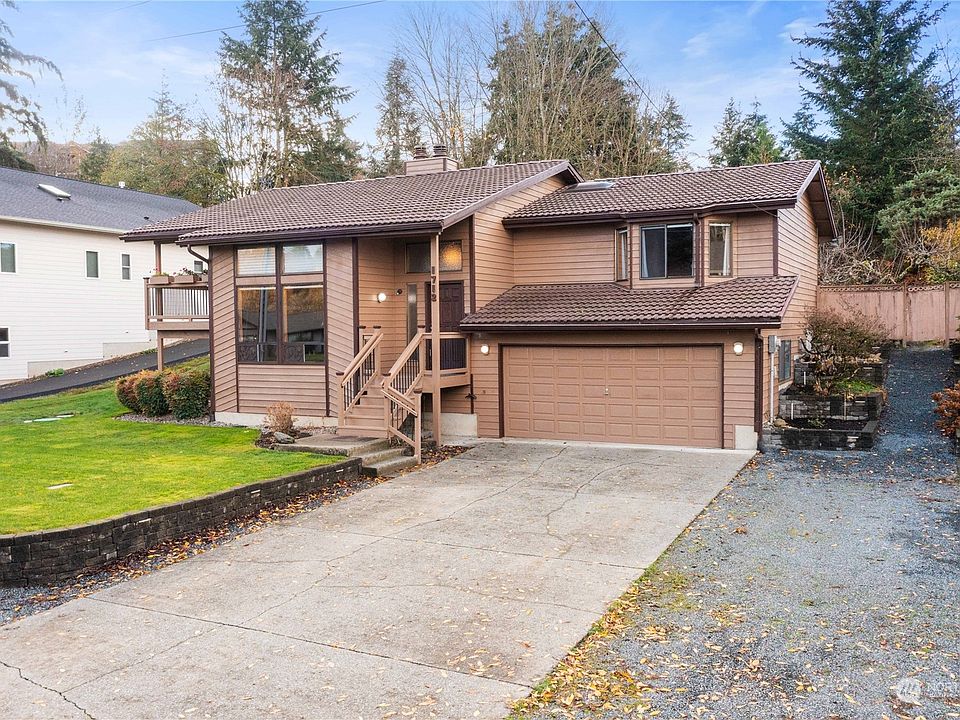 1st image of 1712 106th Avenue Ct E