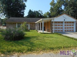 5668 Glen Oaks Dr, Baton Rouge, LA 70811