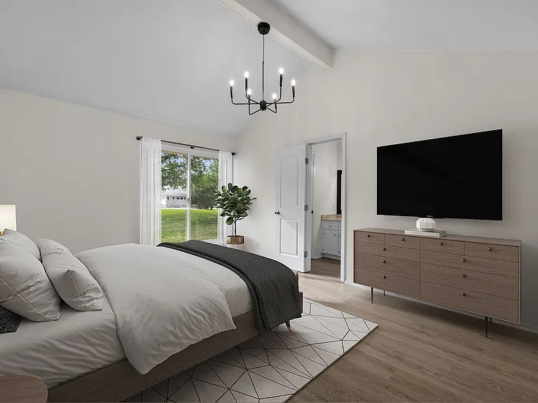 12906 Irongate Ave — Photo 10