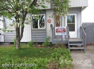 7640 Snow View Dr, Anchorage, AK 99507