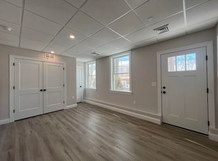 45 Juniper Ln, Portsmouth, NH 03801