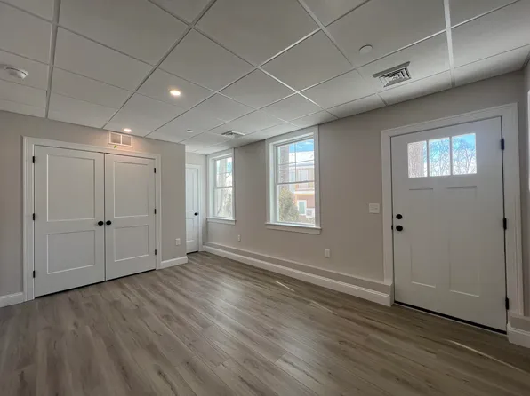 45 Juniper Lane, Portsmouth, NH 03801