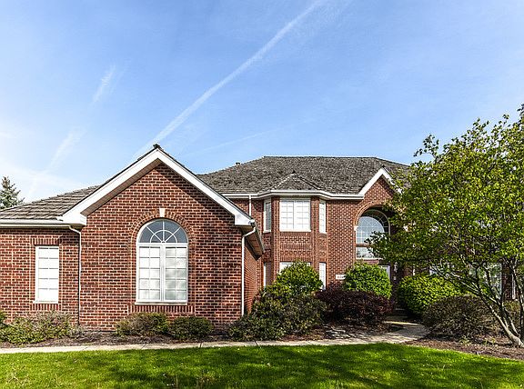 2nd image of 11740 Shaker Ct
