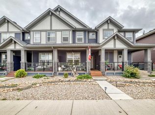 1213 W Midpark Ln SW, Airdrie, AB T4B4V7