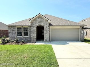 316 White Pine Dr, Lafayette, LA 70501