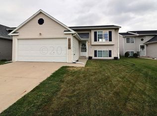 2139 60th Ave S, Fargo, ND 58104