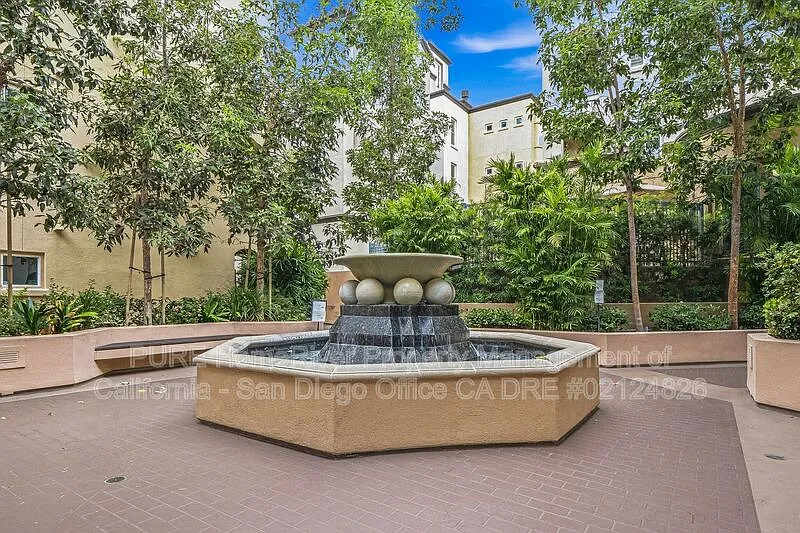 1 bed, 1.0 bath, 600 sqft, $2,300 — Photo 3