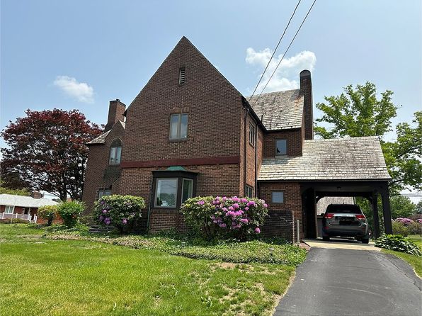 176 Main St