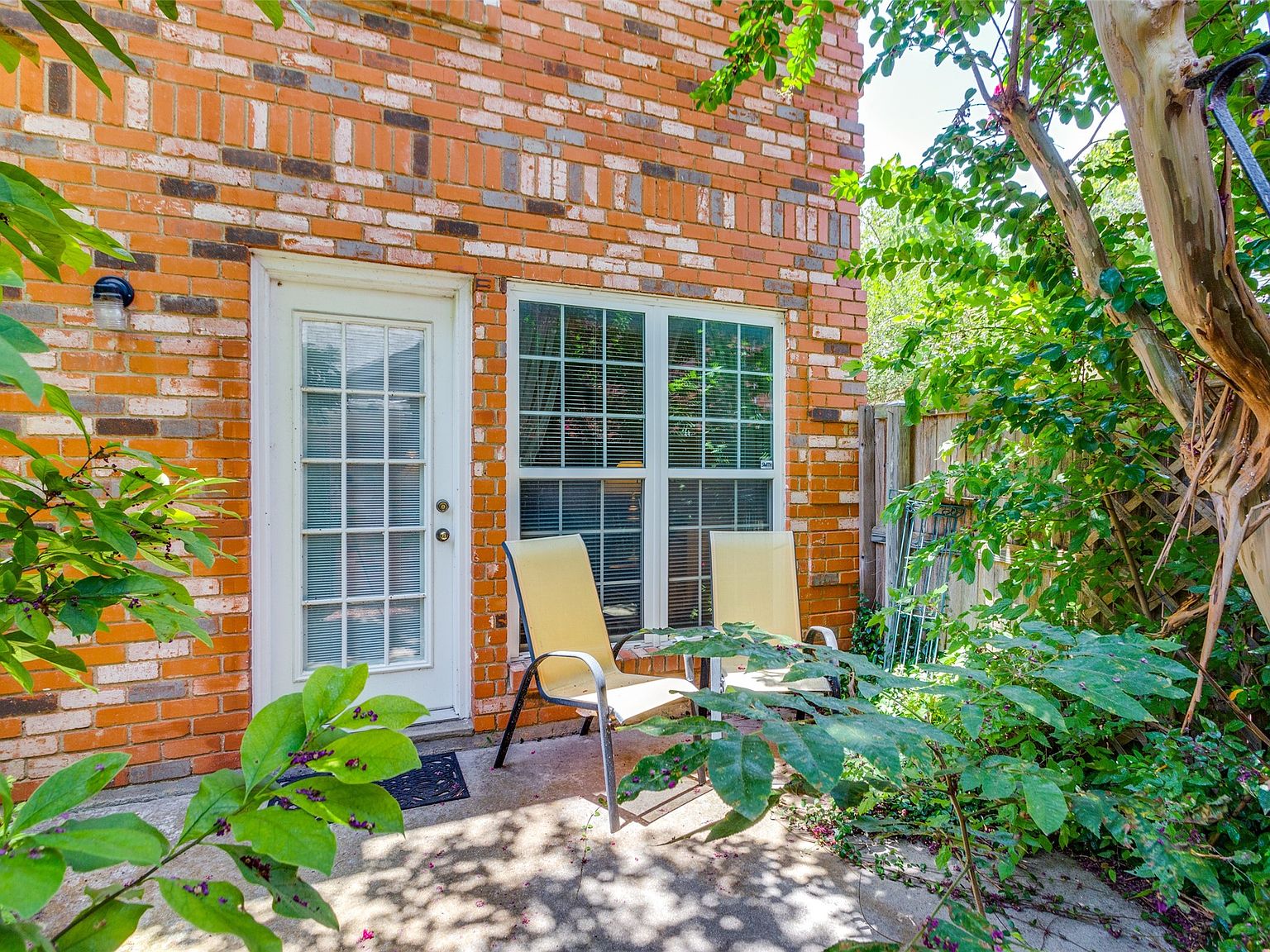 1307 Roaring Springs Rd, Fort Worth, TX 76114 | Zillow