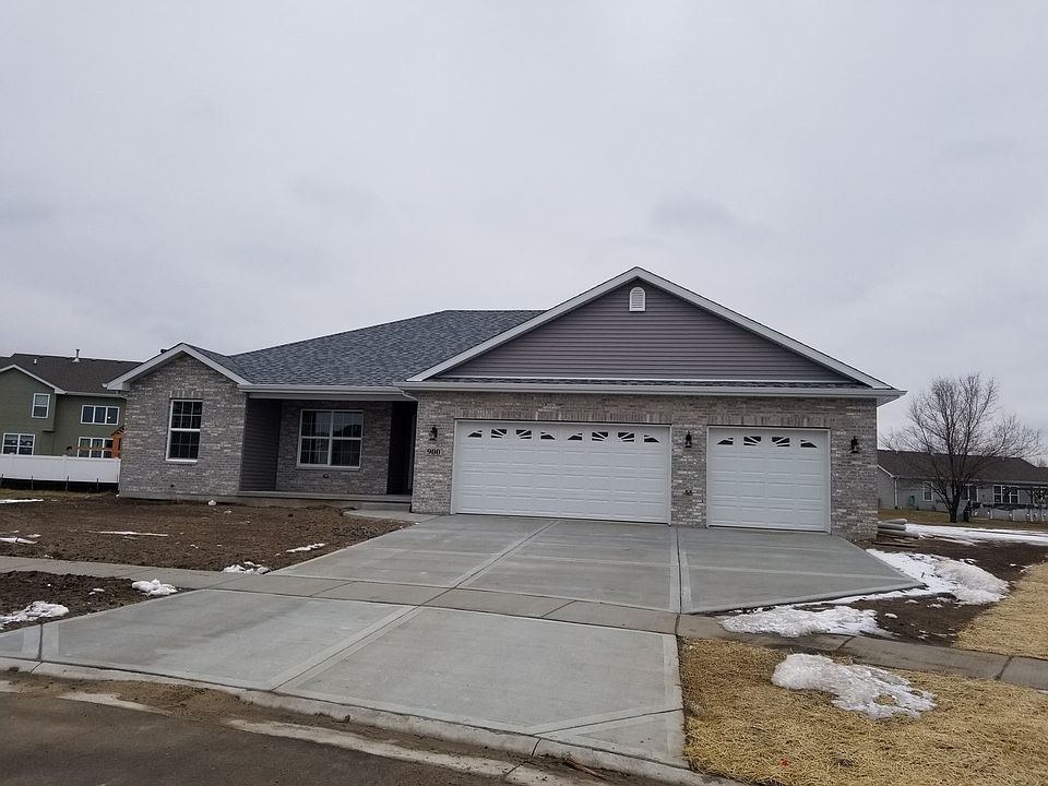1st image of 900 Joseph Ct