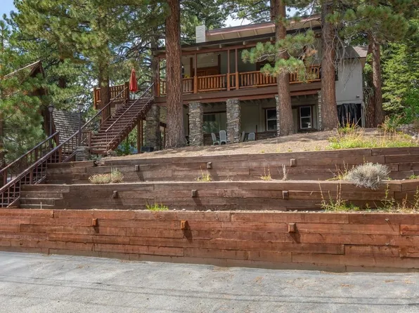 202 Snowcrest Ave, Mammoth Lakes, CA 93546