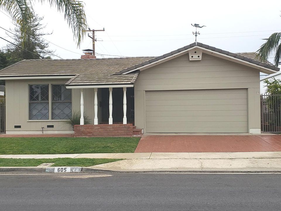 1st image of 605 Bayside Dr