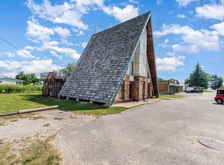8874 W Houghton Lake Dr, Houghton Lake, MI 48629
