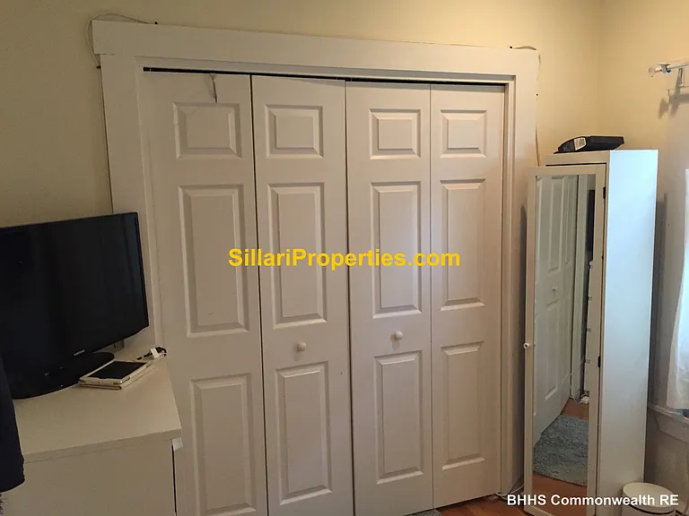 302 Highland Ave — Photo 7