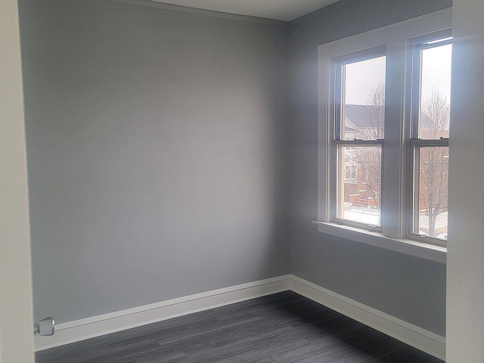 1st image of 5416 S Latrobe Ave #3