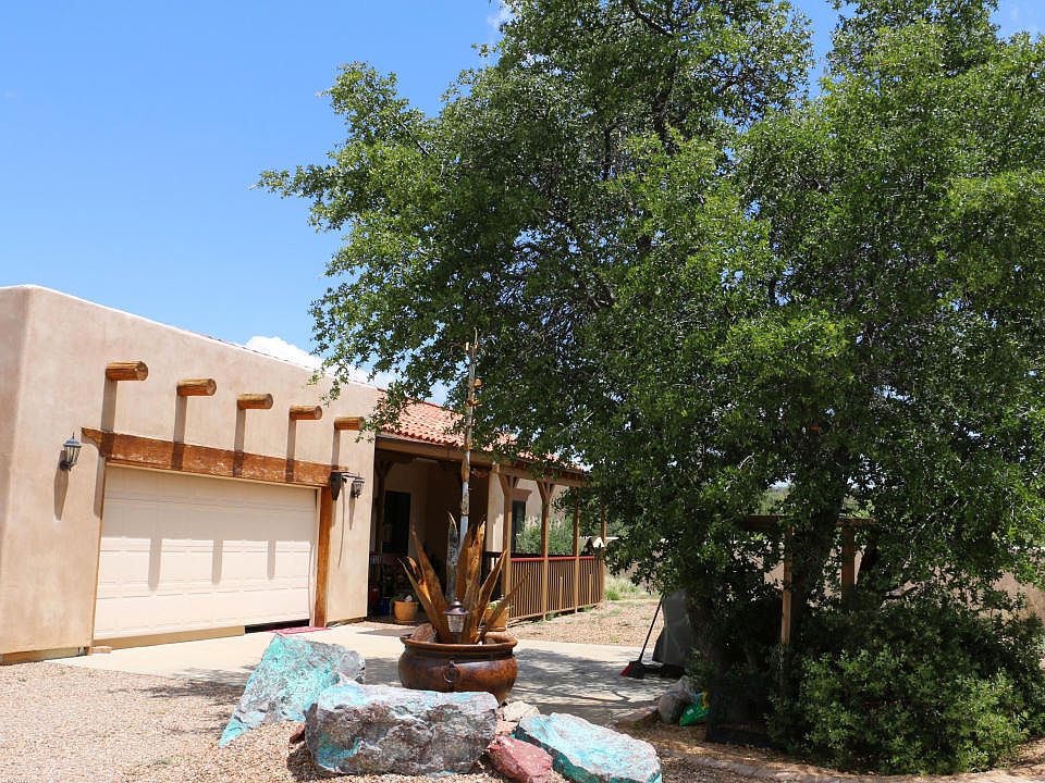 1st image of 605 N Estill Dr