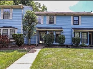 2305 Timber Oaks Rd, Edison, NJ 08820