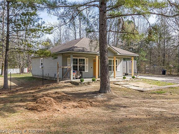 2nd image of 3109 Clear Creek Rd