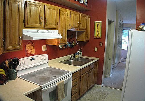 Kitchen with newer appliances
