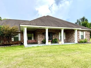 706 Anchor Lake Rd, Carriere, MS 39426