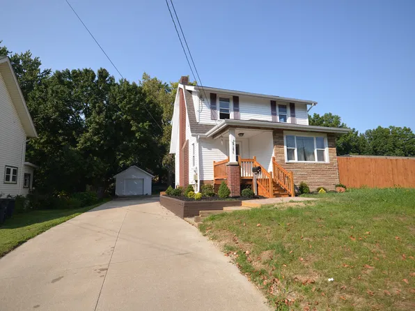 2573 Berne St, Akron, OH 44312
