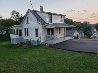 1900 Willis St, Salem, VA 24153