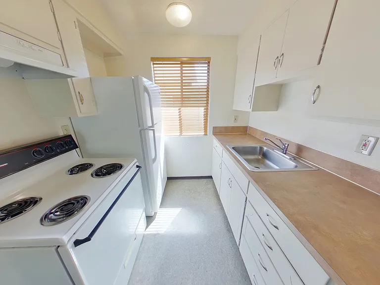 1695 Patterson Street — Photo 20