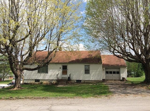 1st image of 606 S West St