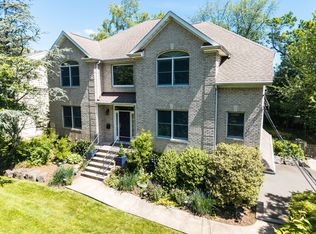 210 Shunpike Rd, Springfield, NJ 07081