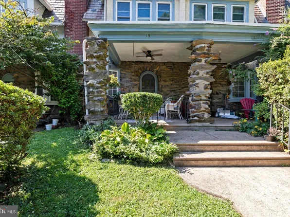 19 McPherson St, Philadelphia, PA 19119