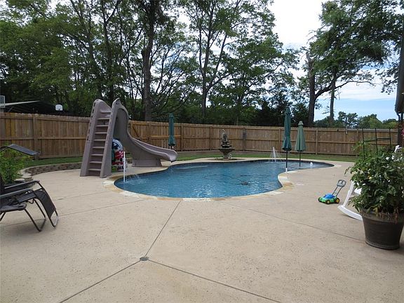 2nd image of 510 County Road 3270