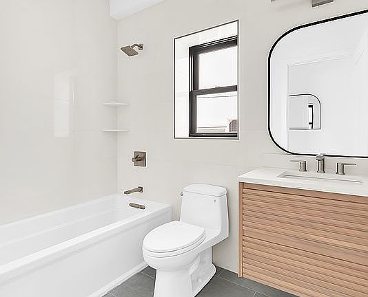 3rd image of 3749 Neptune Ave