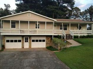 142 Pioneer Dr, Woodstock, GA 30188