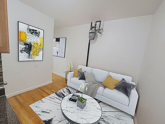 5th image of 173 E 101st St #4A