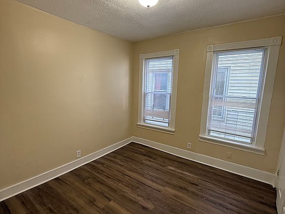 5th image of 320 Greenwich Ave #A