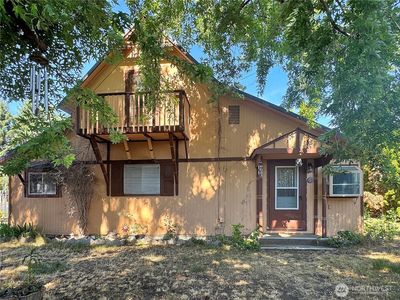 111 S 1st Street, Thorp, WA, 98946