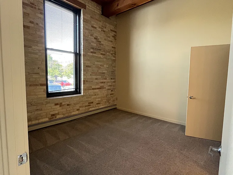 620 S 8th St #107 — Photo 2