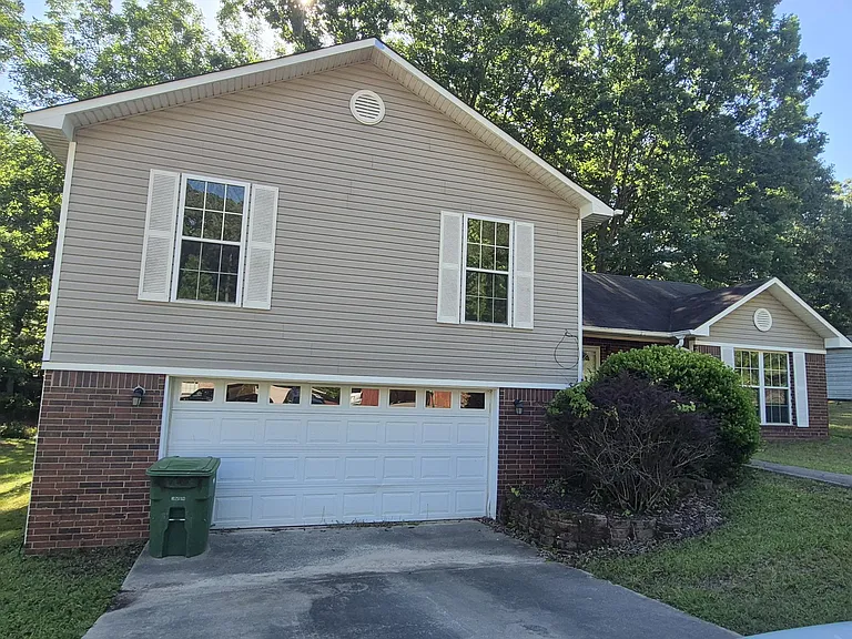 712 Michael Dr — Photo 40