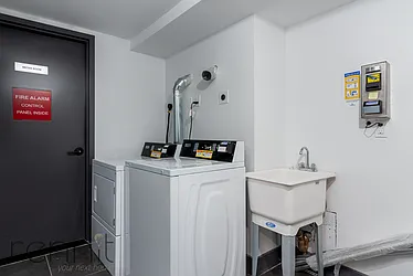 Rented by Rennit Inc.